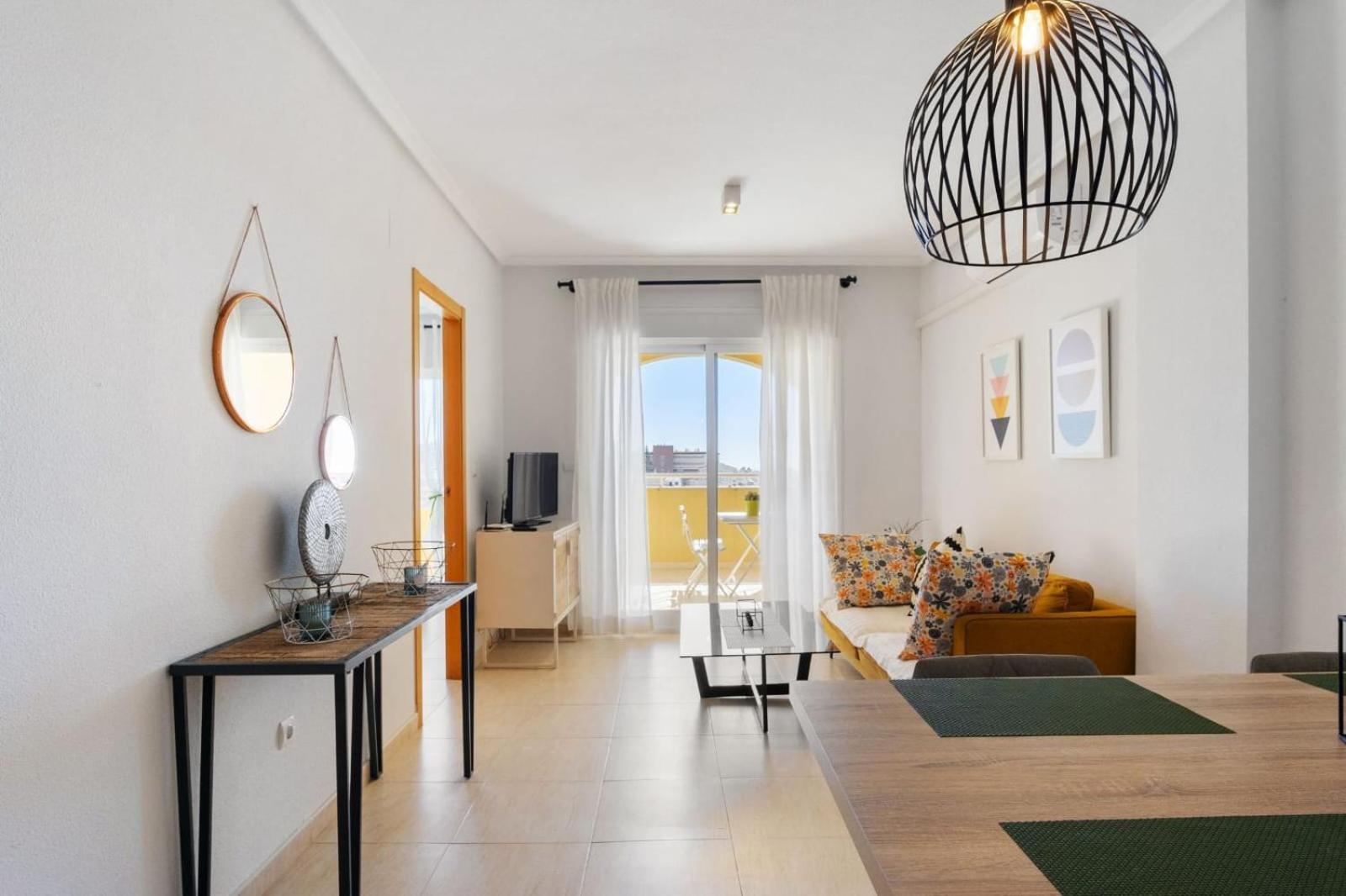 Nice Modern 2 Bed Apartment In Torrievieja Torrevieja Eksteriør billede
