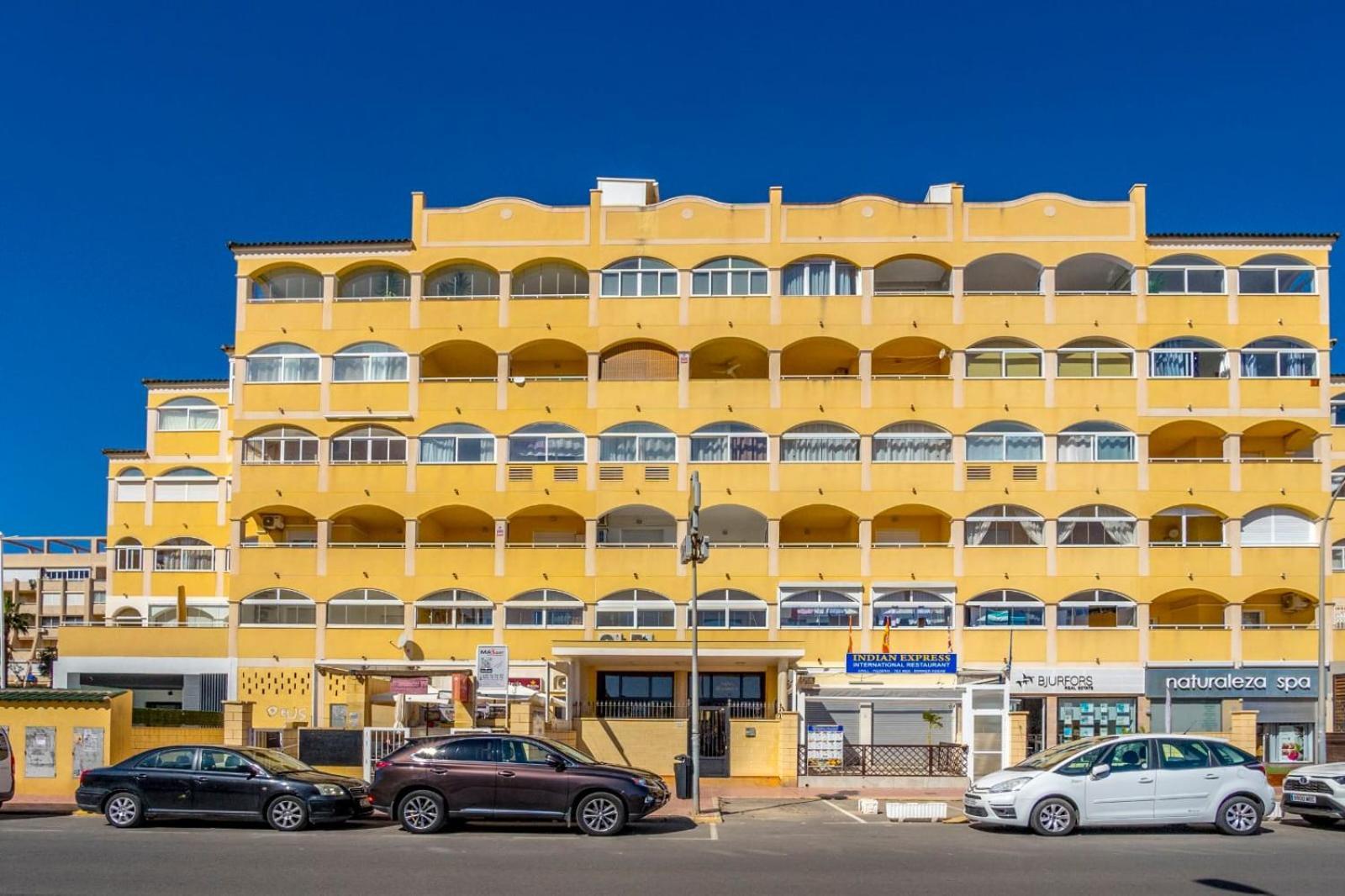 Nice Modern 2 Bed Apartment In Torrievieja Torrevieja Eksteriør billede