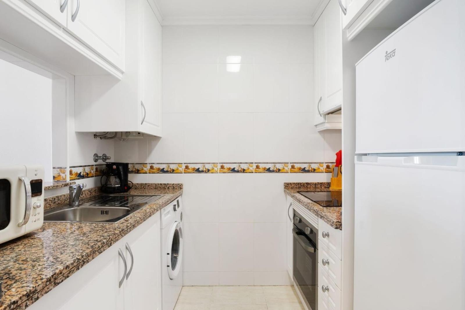 Nice Modern 2 Bed Apartment In Torrievieja Torrevieja Eksteriør billede