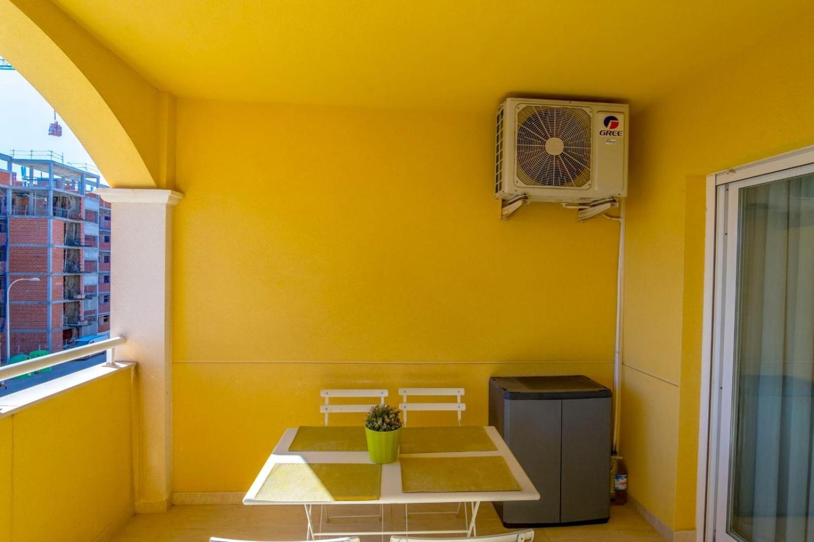 Nice Modern 2 Bed Apartment In Torrievieja Torrevieja Eksteriør billede