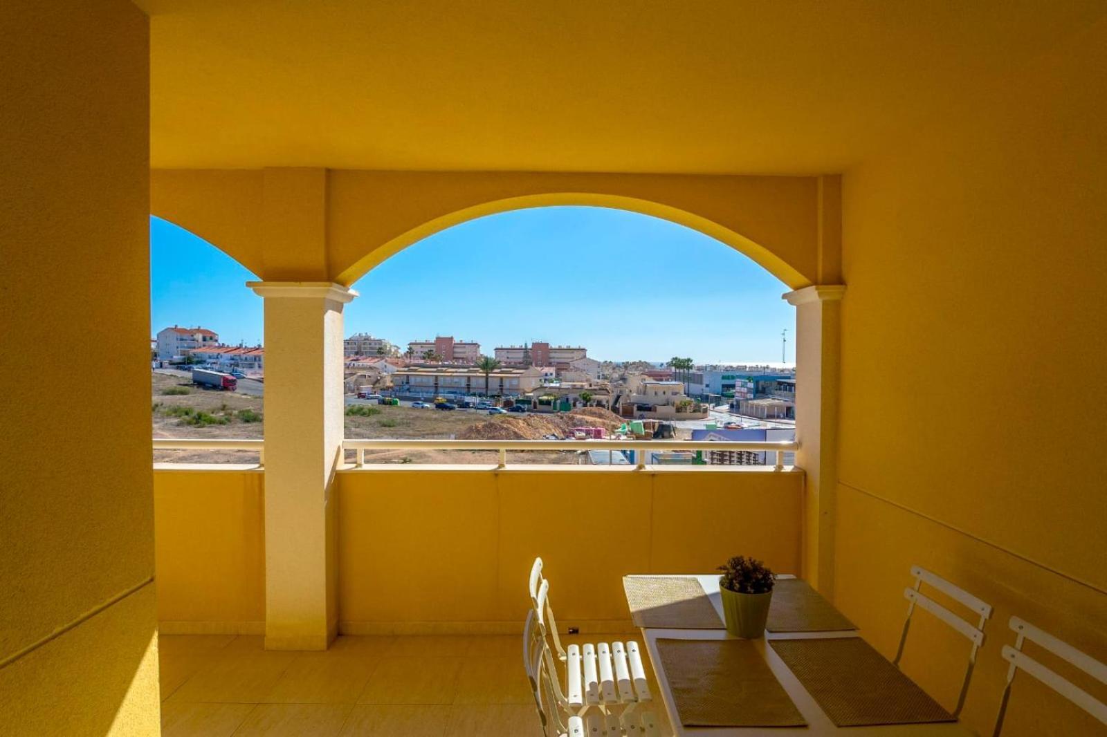 Nice Modern 2 Bed Apartment In Torrievieja Torrevieja Eksteriør billede
